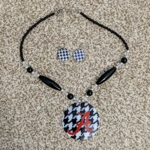 University of Alabama necklace and earrings